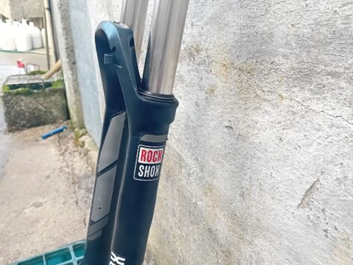 suspensão ROCK.SHOX 27,5. Boost har 