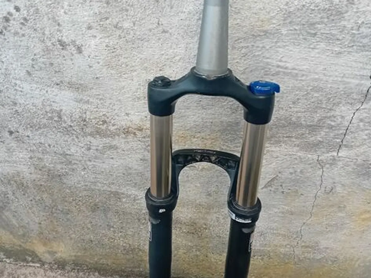 suspensão ROCK.SHOX 27,5. Boost har 