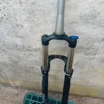 suspensão ROCK.SHOX 27,5. Boost har  10