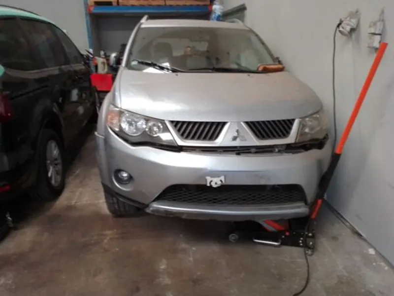 Mitsubishi Outlander peças 