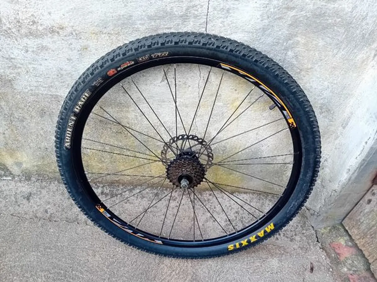 roda traseira 27,5 semi-nova 