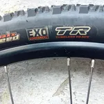 roda traseira 27,5 semi-nova  4