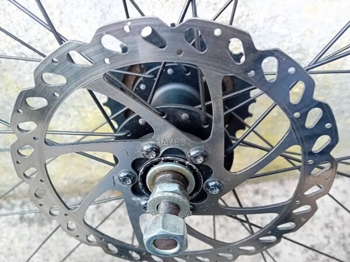 roda traseira 27,5 semi-nova 