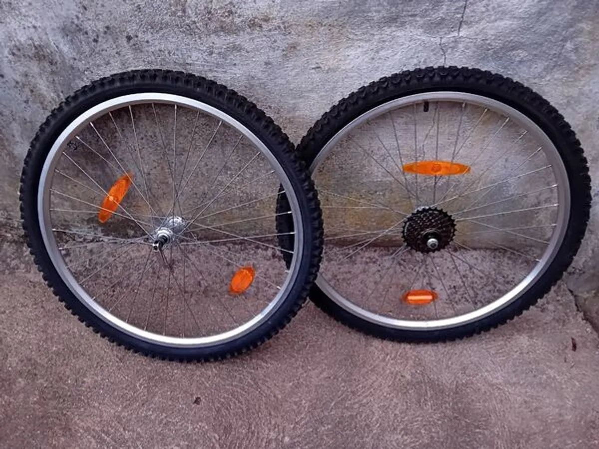 rodas QUANDO completas novas 