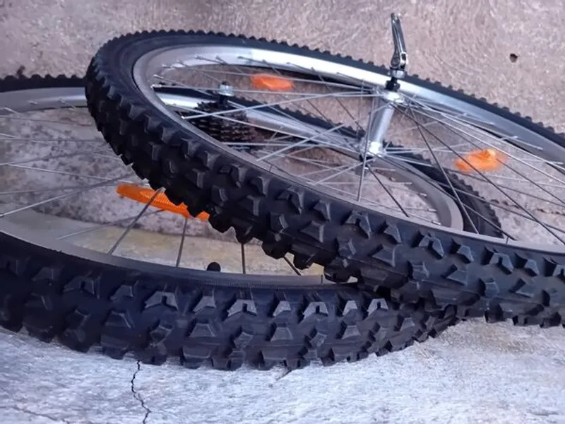 rodas QUANDO completas novas 