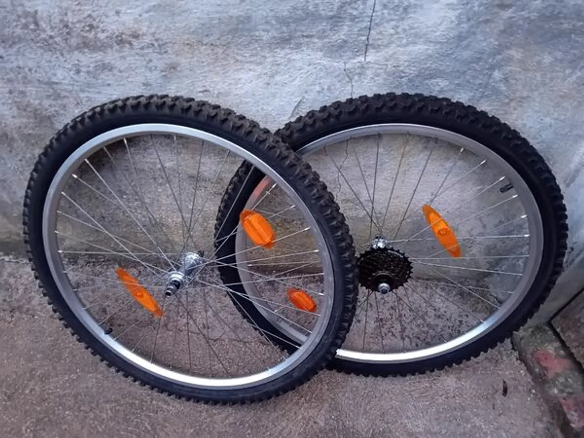 rodas QUANDO completas novas 