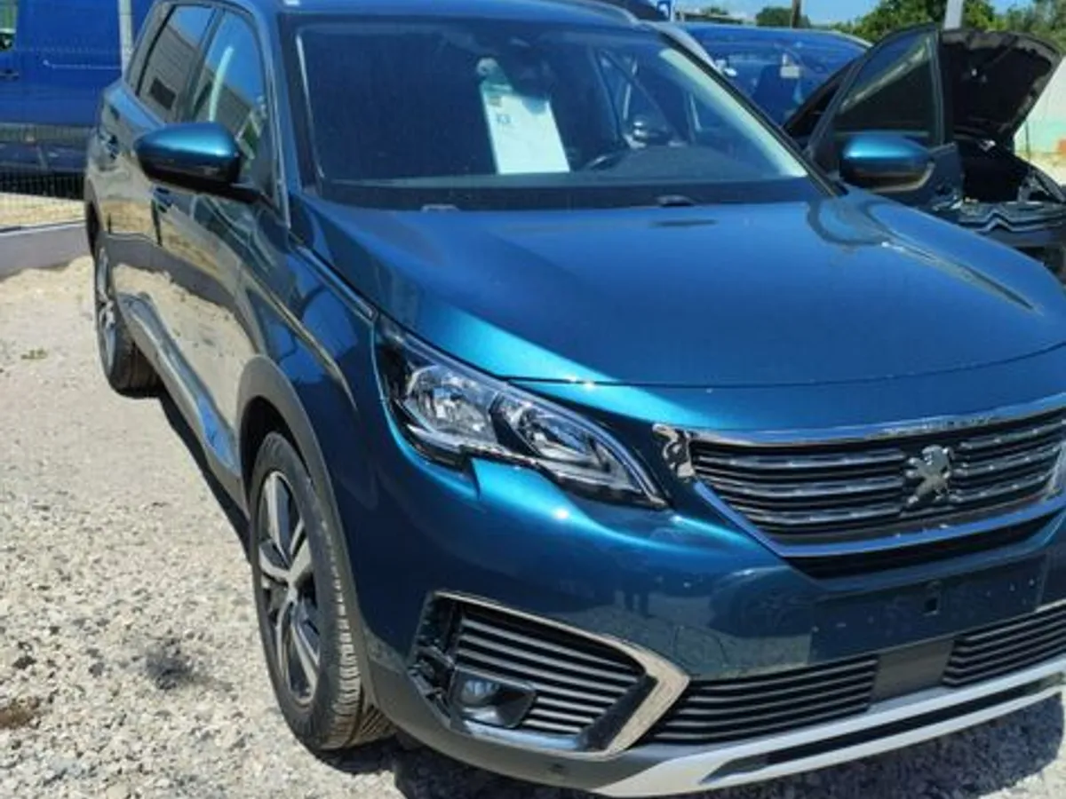 aluguer veiculos rent car 