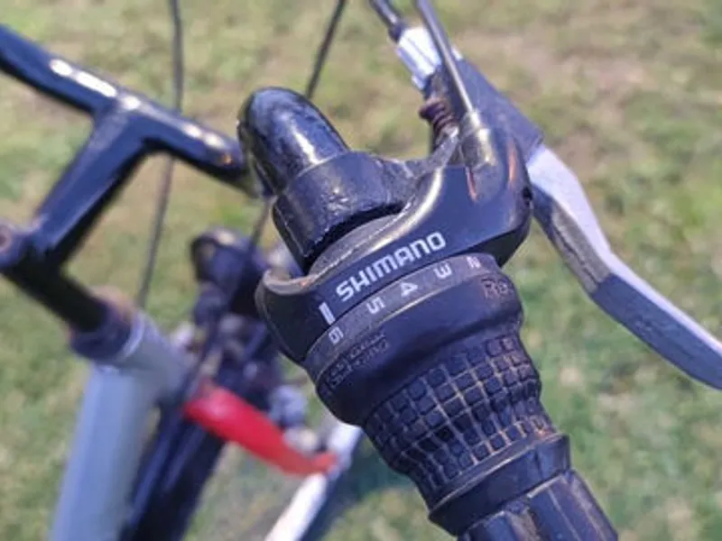 Triciclo - bicicleta de 3 rodas