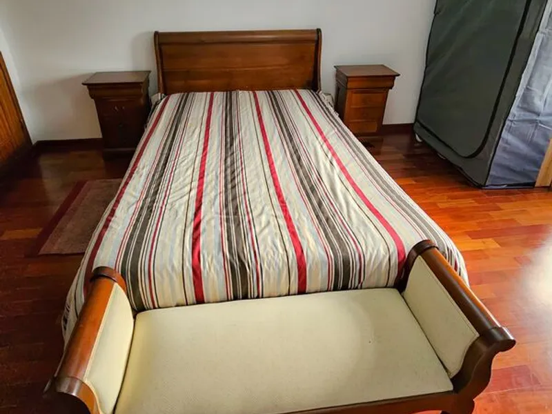 Vendo conjunto de mobiliário para quarto e sala