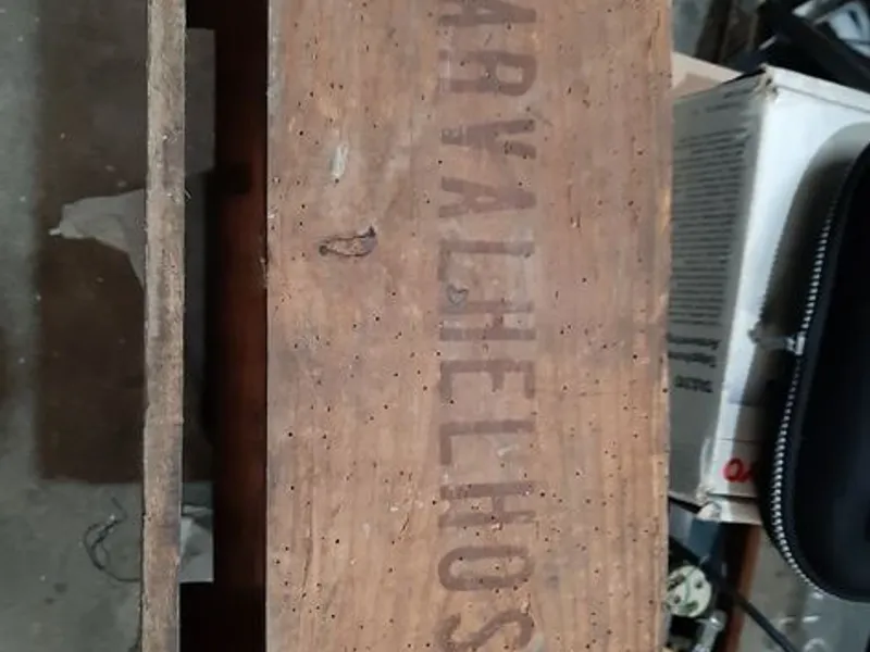 grades de bebidas de madeira