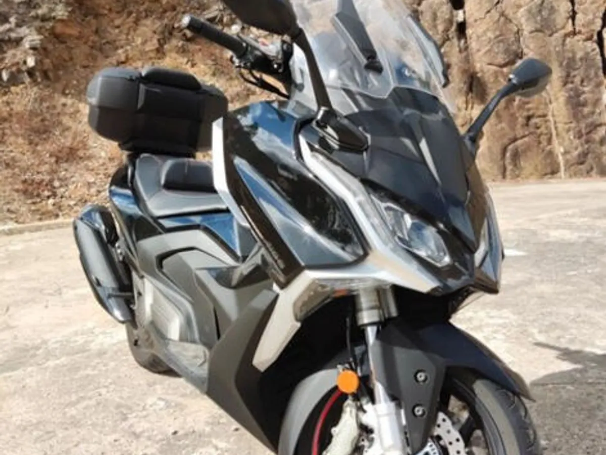 Kymco AK 550 Premium 