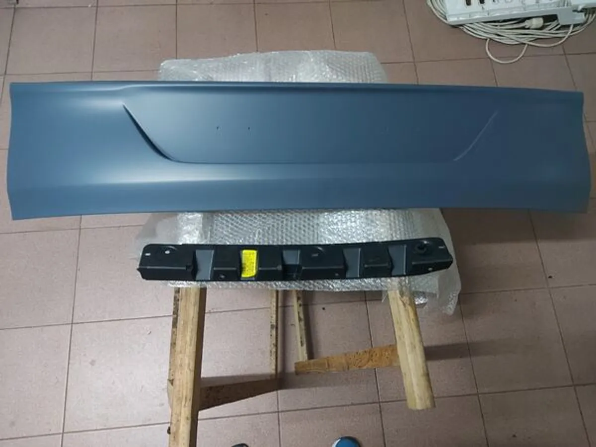 Friso da tampa da mala Renault Clio lV tourer 