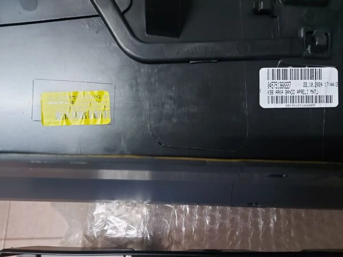 Friso da tampa da mala Renault Clio lV tourer 