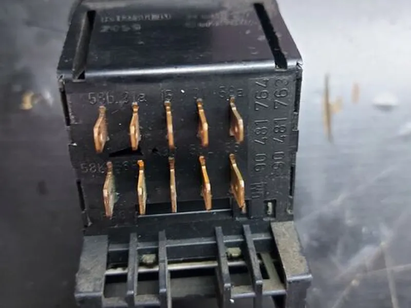 Comutador de luzes Opel Corsa B/Astra F