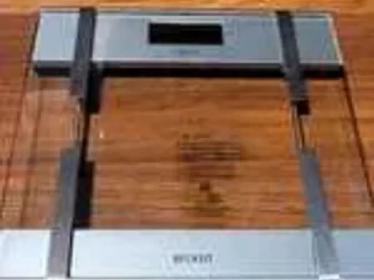 Balança digital Becken Venus com análise corporal