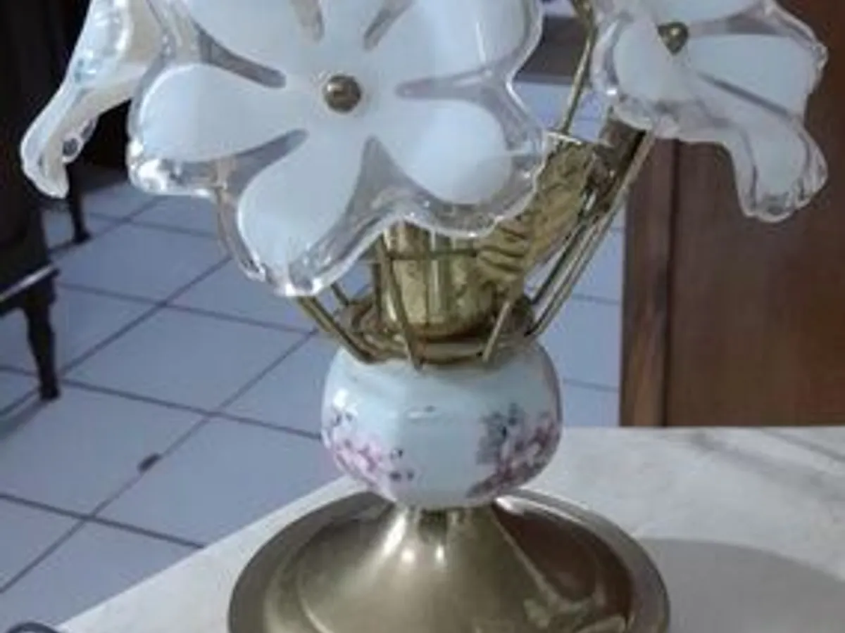 Candeeiros de mesa diversos