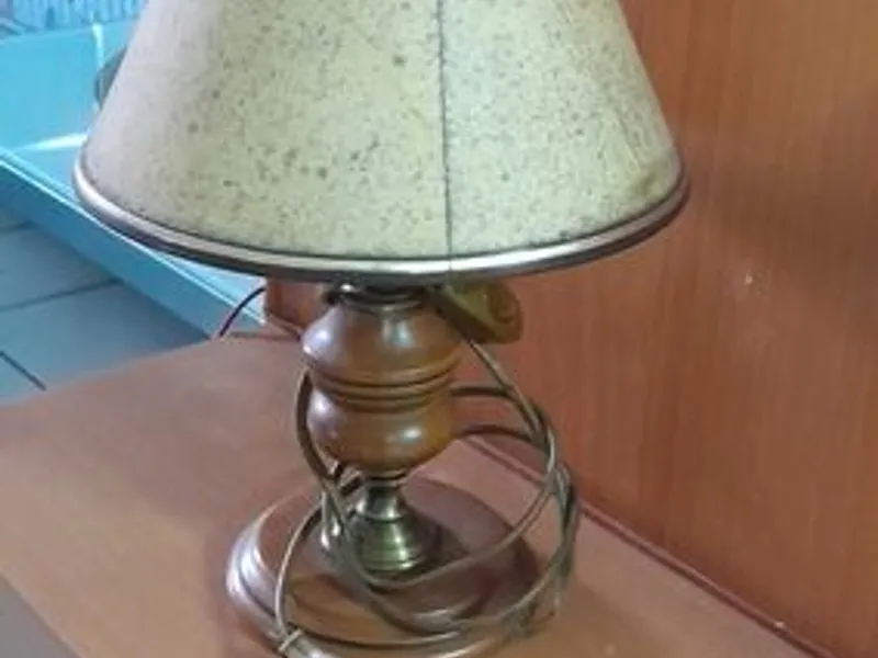 Candeeiros de mesa diversos