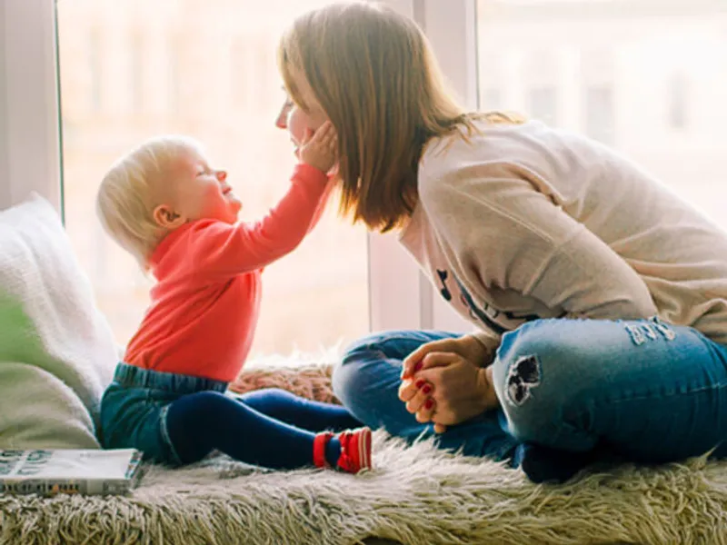 "babysitter, cozinheira e enfermeira necessárias"