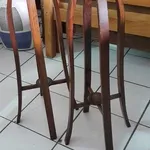 2 porta-vasos em madeira 3