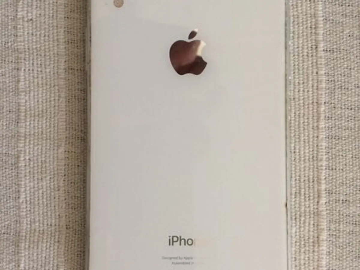 Iphone XR, 64 gb, branco, desbloq.
