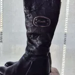 Botas de cano alto n 36 na cor preta  2