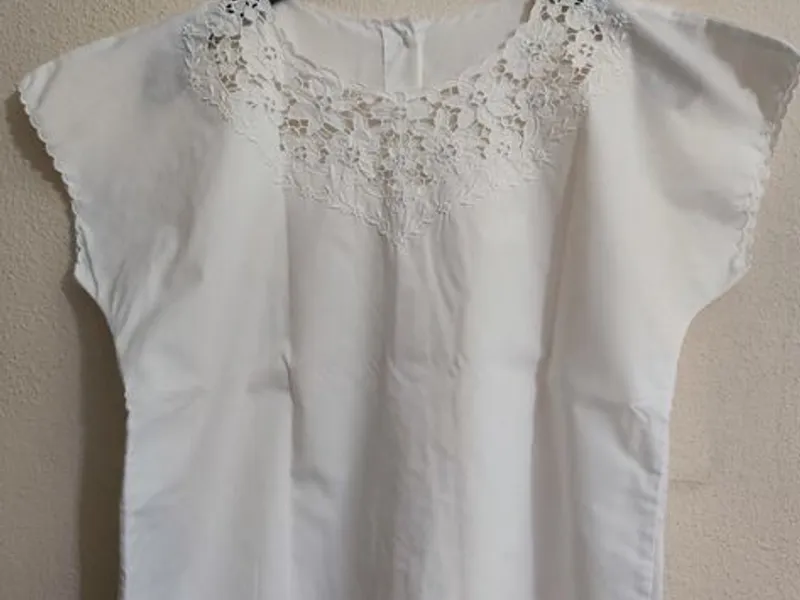 Vendo Blusa bordado da Madeira n 38, branco 
