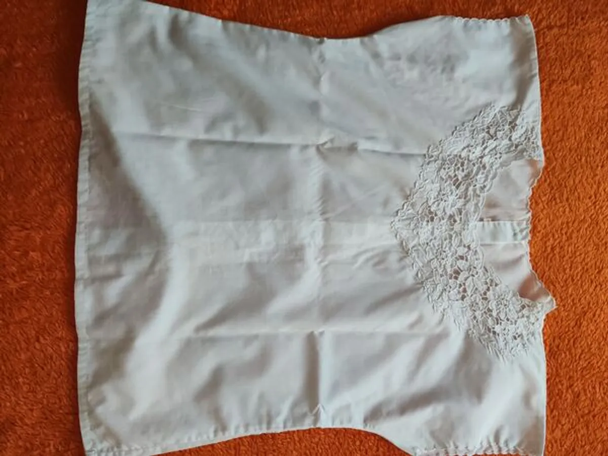 Vendo Blusa bordado da Madeira n 38, branco 