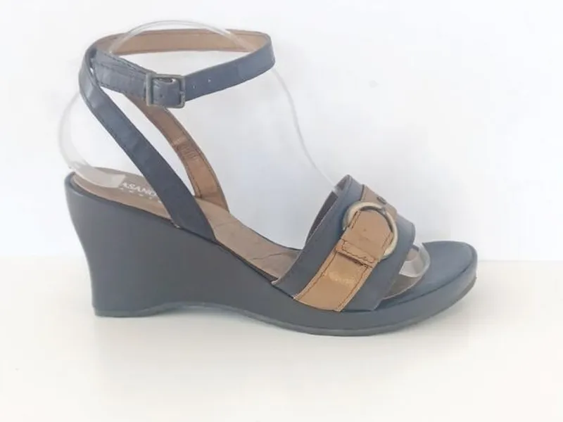 sandalias em pele genuína. 