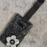 Bolsa para telemóvel em pele artesanal  3