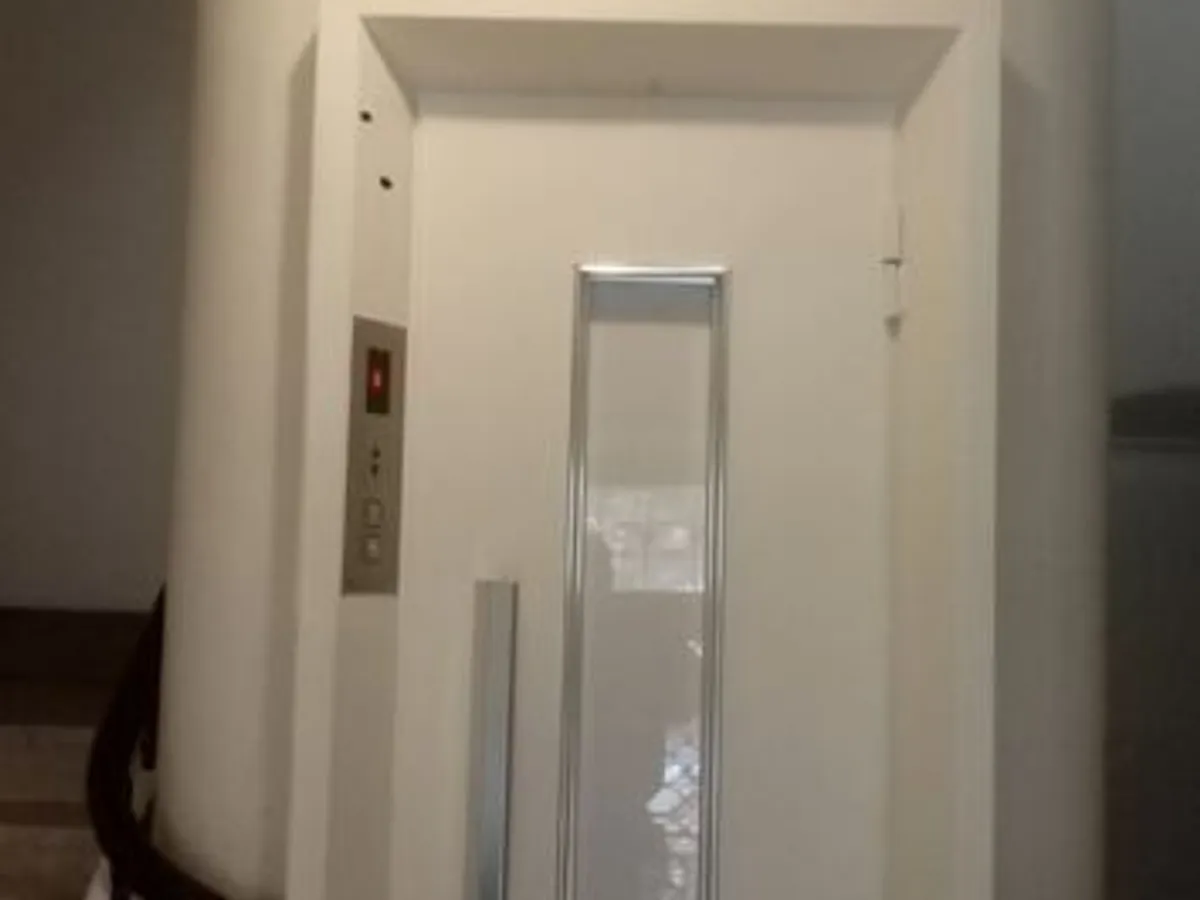 Empresa de Elevadores Eleva Alturas