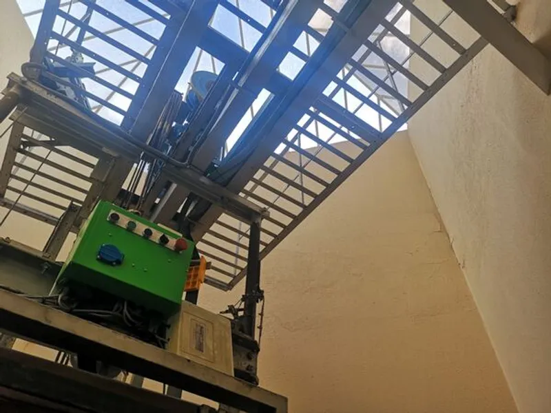 Empresa de Elevadores Eleva Alturas