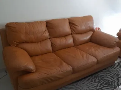 Vendo sofá de 3 lugares 