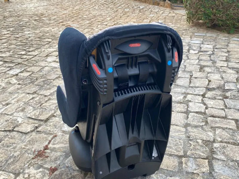 Cadeira Auto Bébé Confort ISÉOS Safe Side (Grupo 0