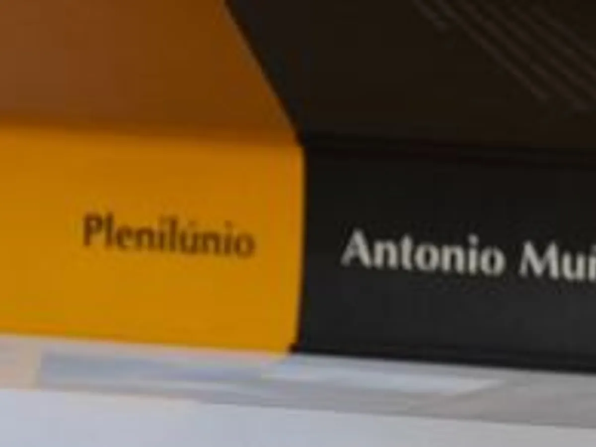 Plenilúnio - Antonio Muñoz Molina