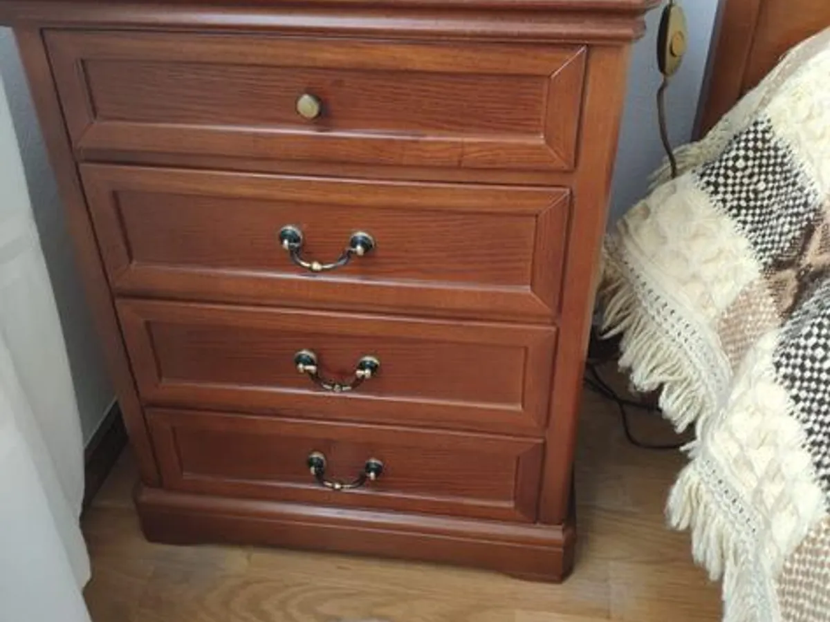 Mobília quarto casal - madeira cerejeira