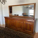 Móvel com espelho 1