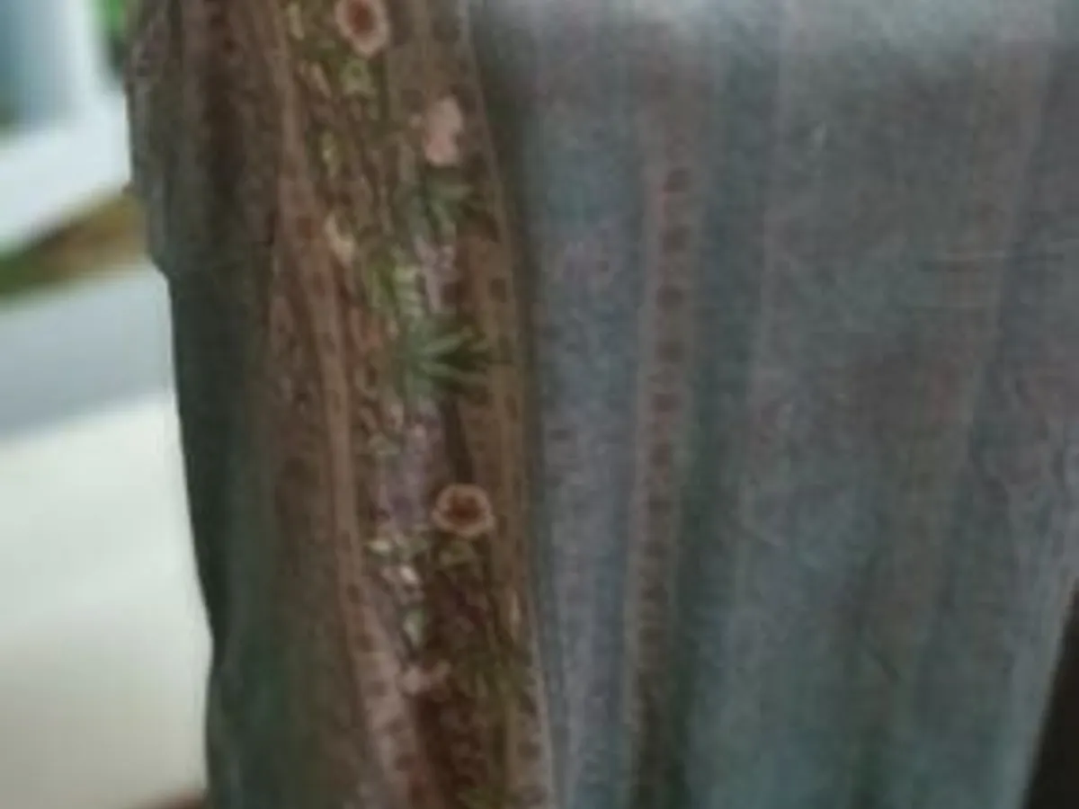 Vestidos curtos áh 5€ cada