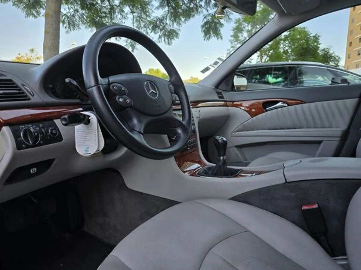 Mercedes-Benz E220 CDi