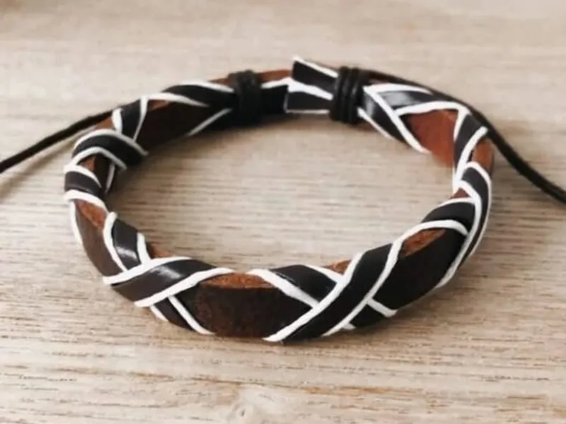 Pulseira em Couro Vegan