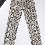 Calças Zara Efeito Pele de Cobra - Skinny Tamanho  5