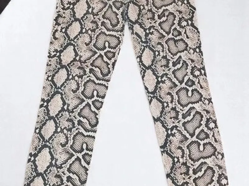 Calças Zara Efeito Pele de Cobra - Skinny Tamanho 