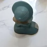 Miniatura Bebé em Cesto Azul – Decoração Delicada 3