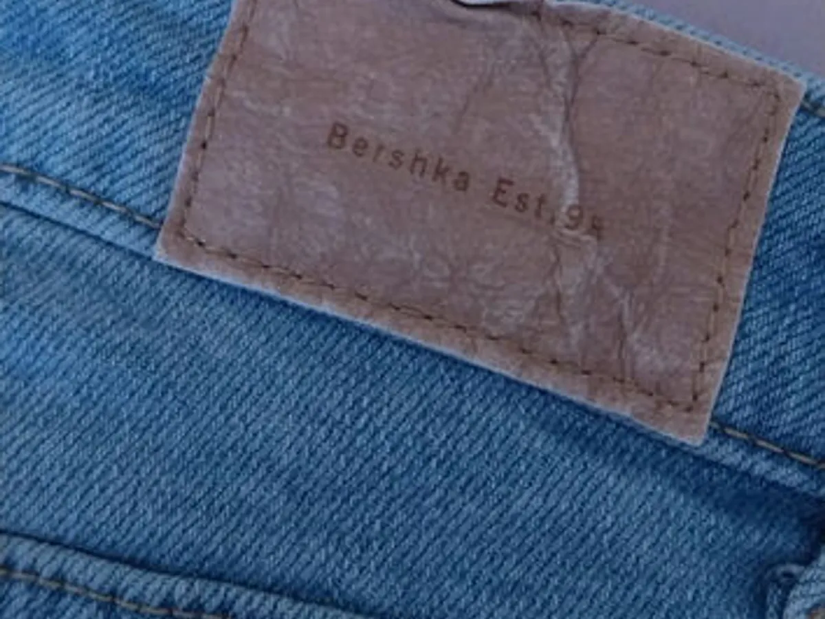 Calções Ganga Azuis Claros Rasgões – Bershka 36