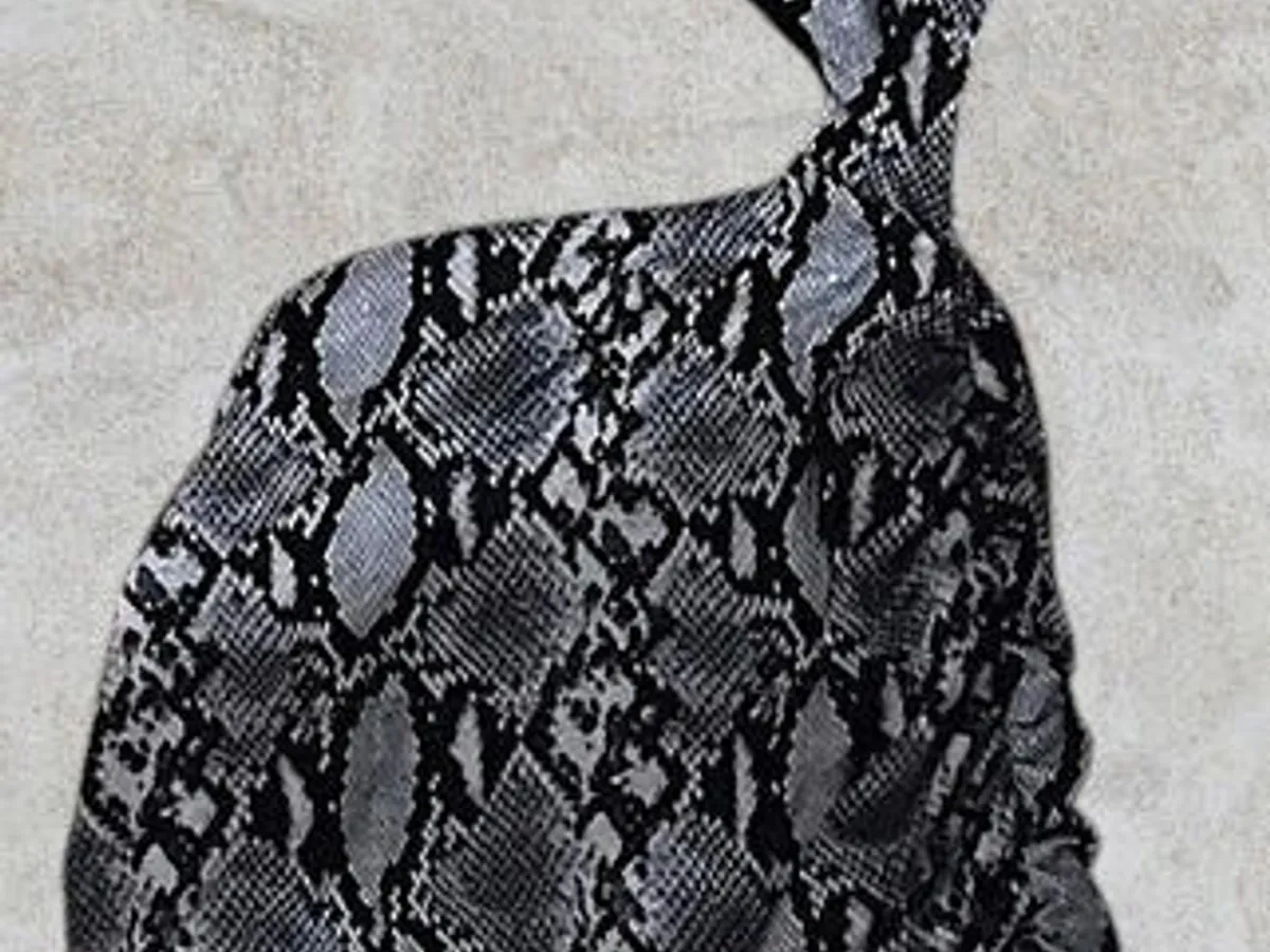 Vestido Ombro Único Preto/Branco – TU