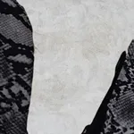 Vestido Ombro Único Preto/Branco – TU 3