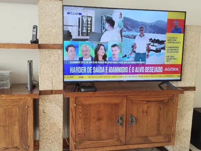 móvel modular madeira maciça e pedras granito 