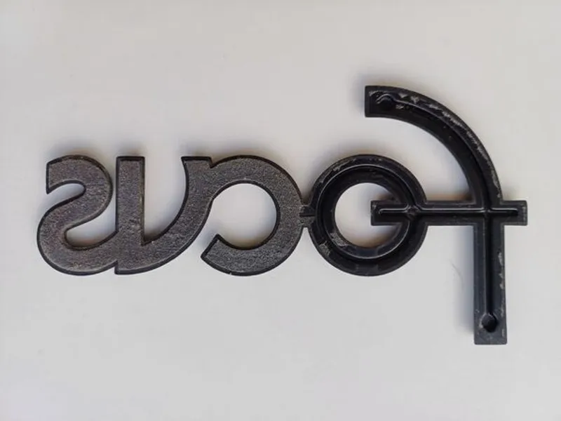 Emblema / Letras / Letring Focus 