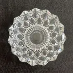 Cinzeiro de vidro redondo com 11,5 cms de diâmetro 2