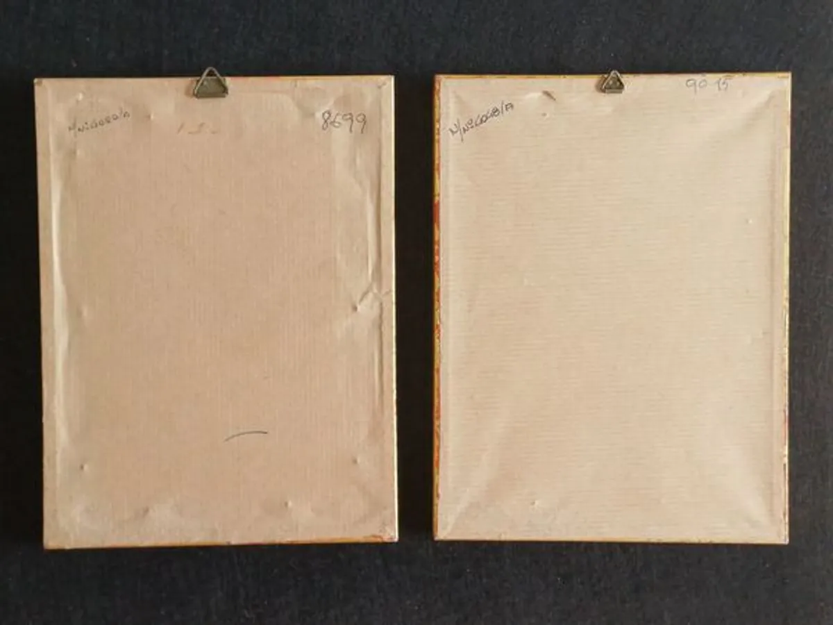 2 pequenos quadros 13,8 X 18,2 cms 