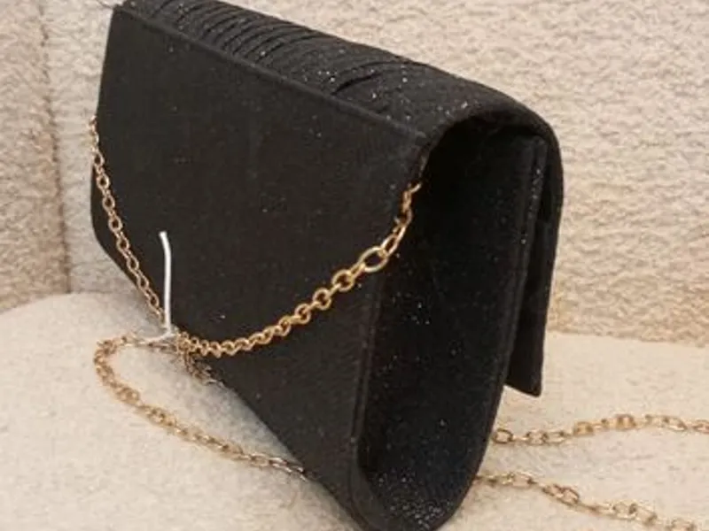 Carteira Preta de Senhora para festa - Nova